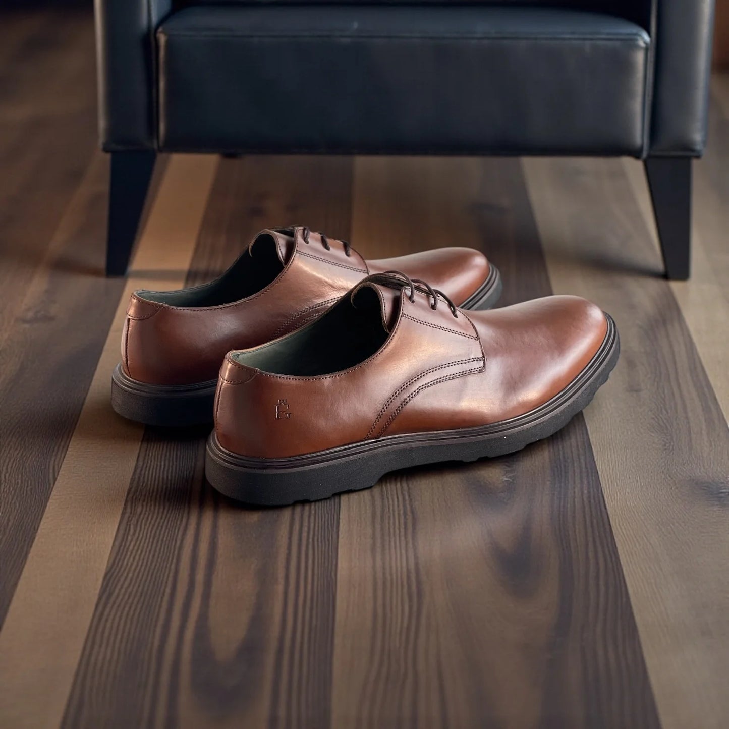 Sapato Derby Masculino Selvaggio Café em Couro — Homem D’Grife