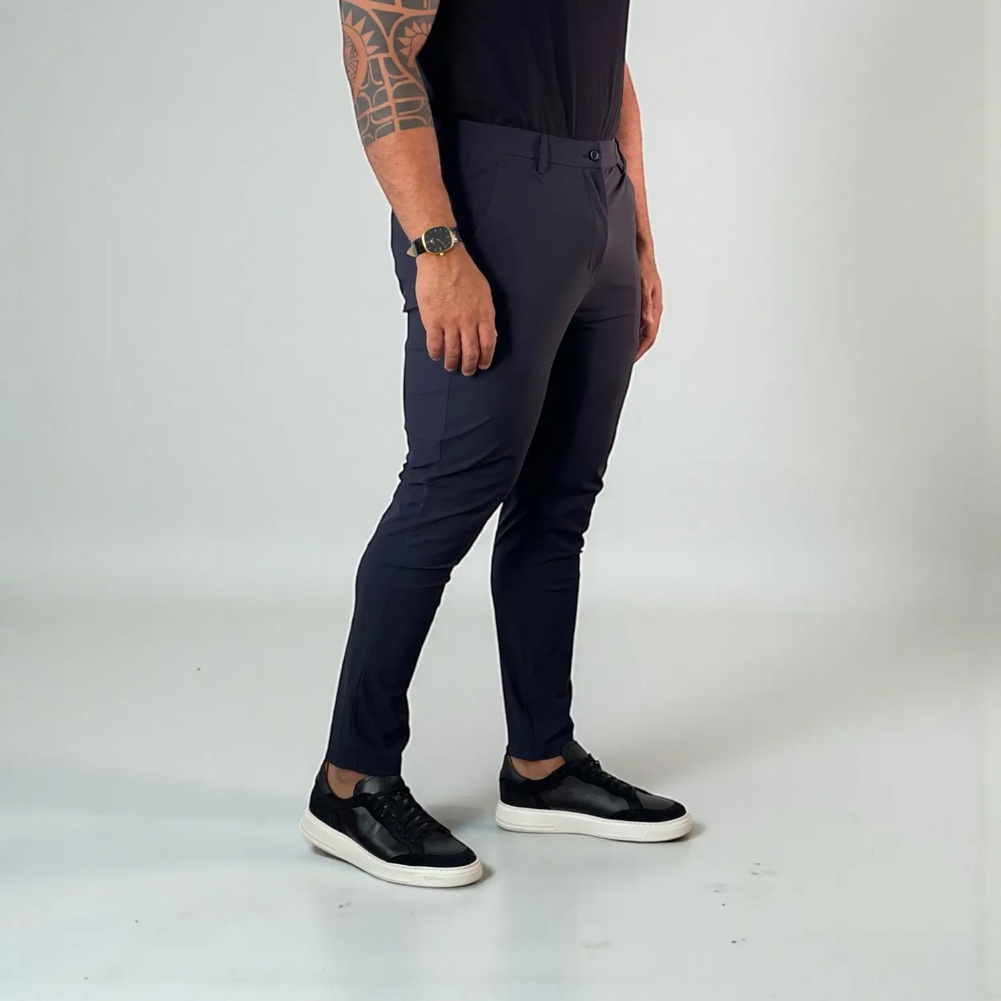 Calça Masculina Slim Tech Azul Marinho em Poliamida Premium