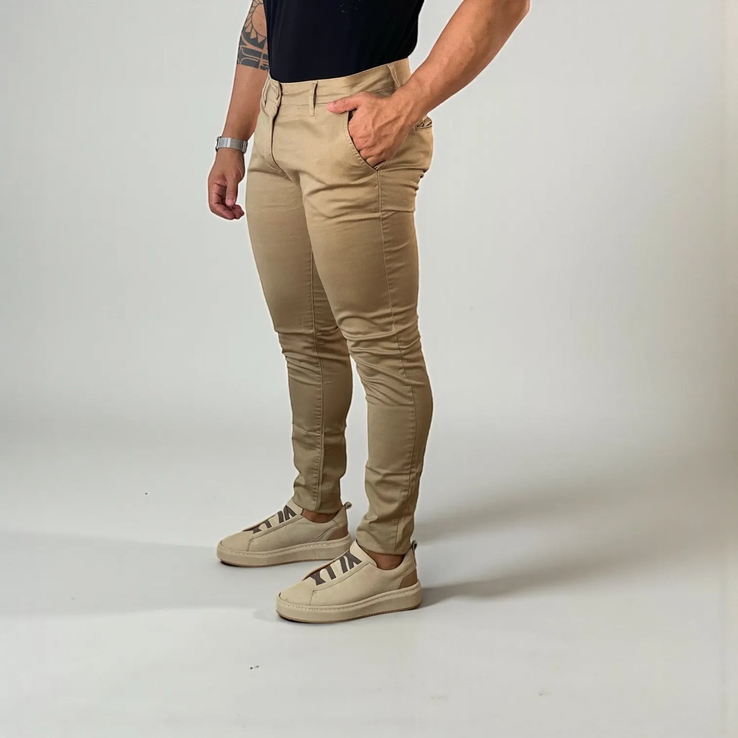 Calça Chino Masculina Milano Slim Camurça - D’Grife