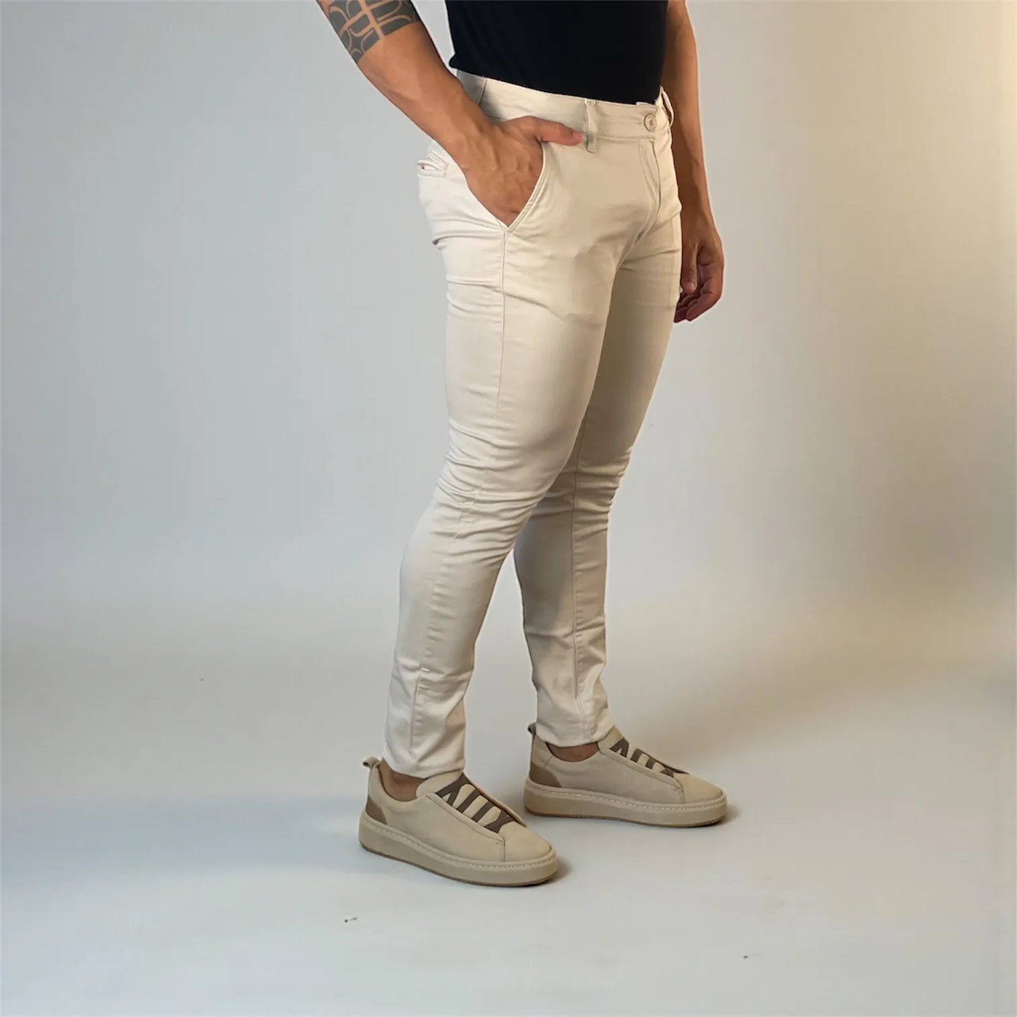Calça Chino Masculina Milano Slim Areia - D’Grife
