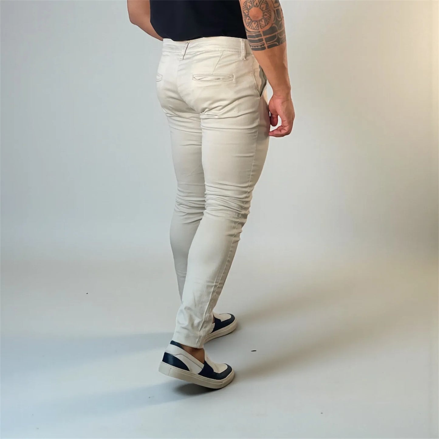 Calça Chino Masculina Milano Slim Gelo - D’Grife