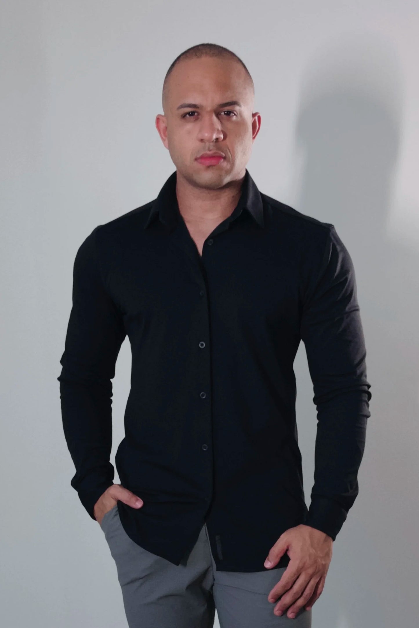 Camisa Masculina Travel Pack Preta Slim Fit Premium
