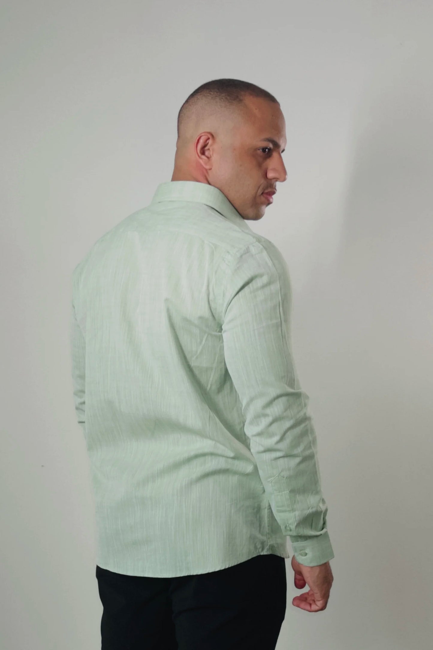 Camisa de Linho Manga Longa Essenza Santorini Verde Claro Slim Fit
